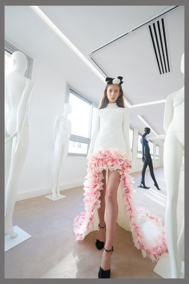 مجموعة Giambattista Valli لخريف وشتاء 2019-2020