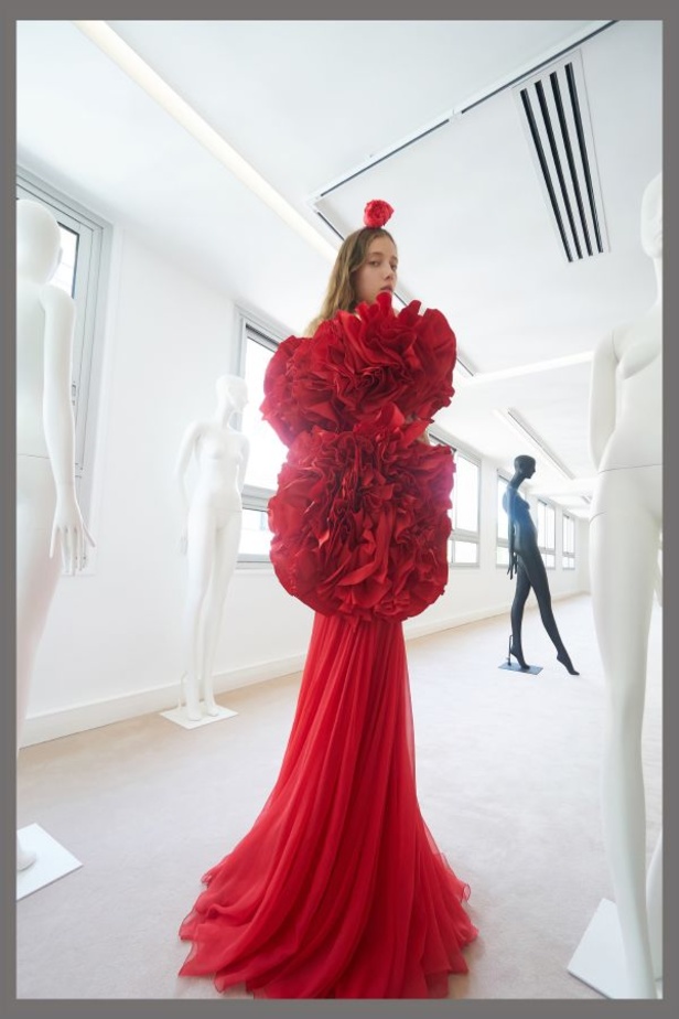 مجموعة Giambattista Valli لخريف وشتاء 2019-2020