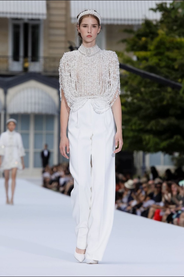 مجموعة رالف أند روسو للهوت كوتور لشتاء 2019