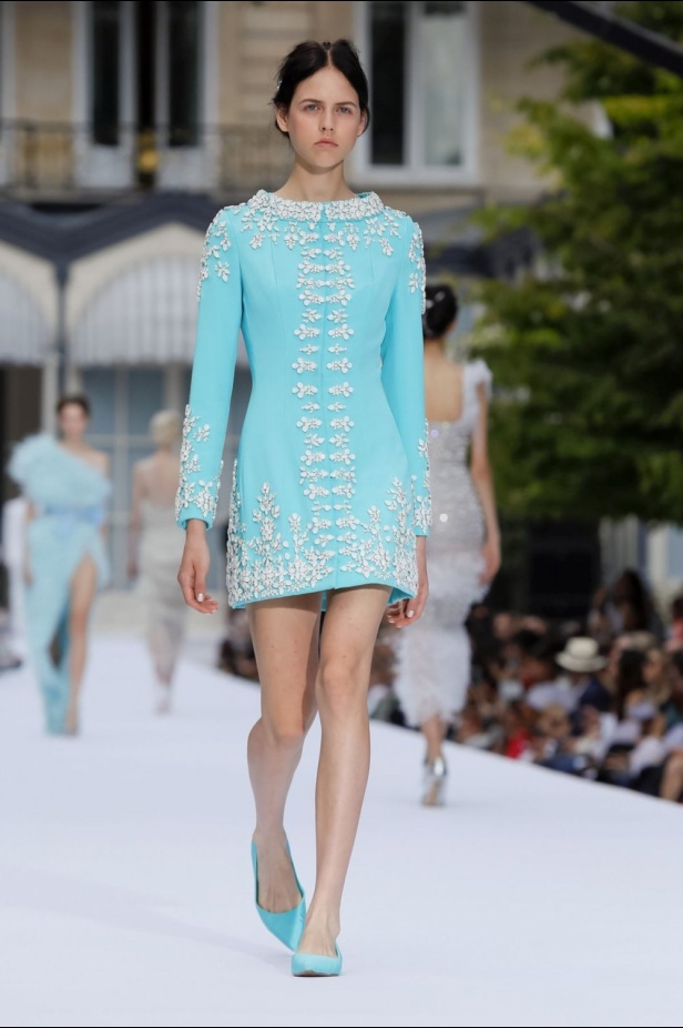 مجموعة رالف أند روسو للهوت كوتور لشتاء 2019