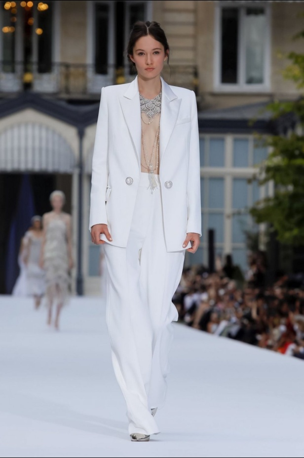 مجموعة رالف أند روسو للهوت كوتور لشتاء 2019