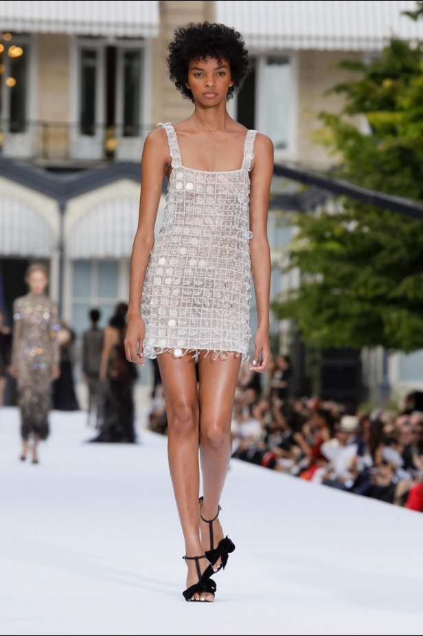 مجموعة رالف أند روسو للهوت كوتور لشتاء 2019