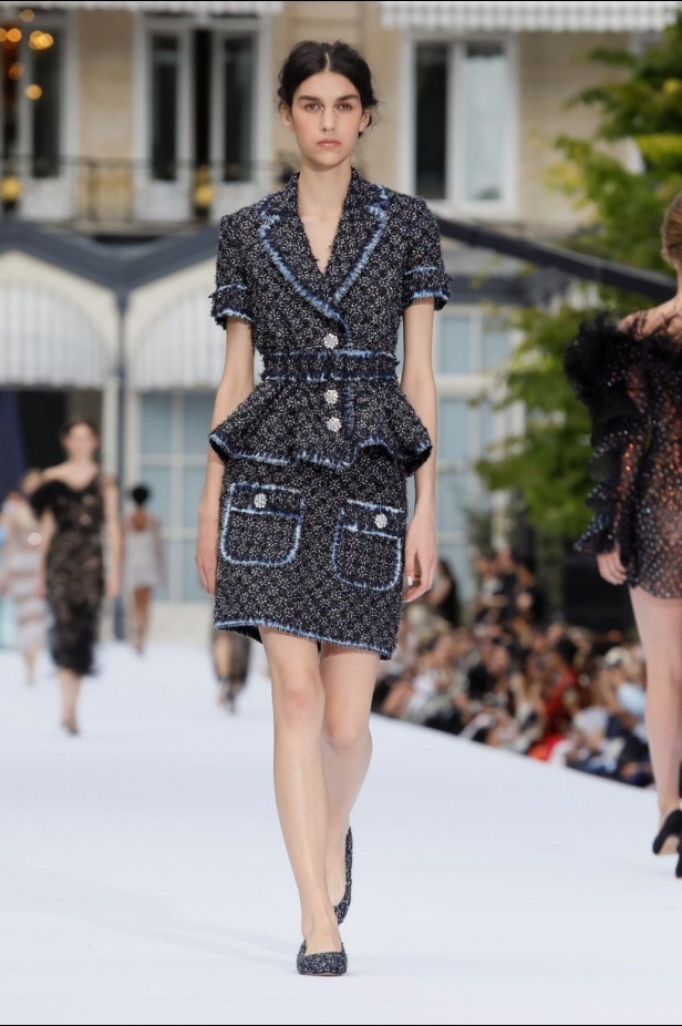 مجموعة رالف أند روسو للهوت كوتور لشتاء 2019