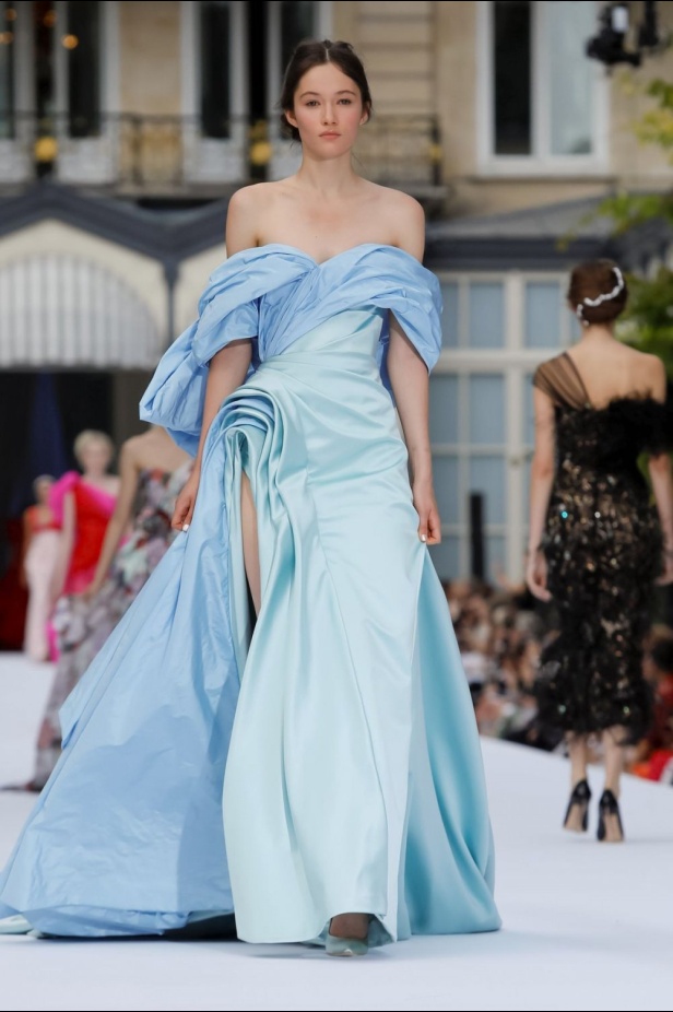 مجموعة رالف أند روسو للهوت كوتور لشتاء 2019