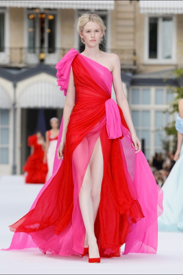 مجموعة رالف أند روسو للهوت كوتور لشتاء 2019