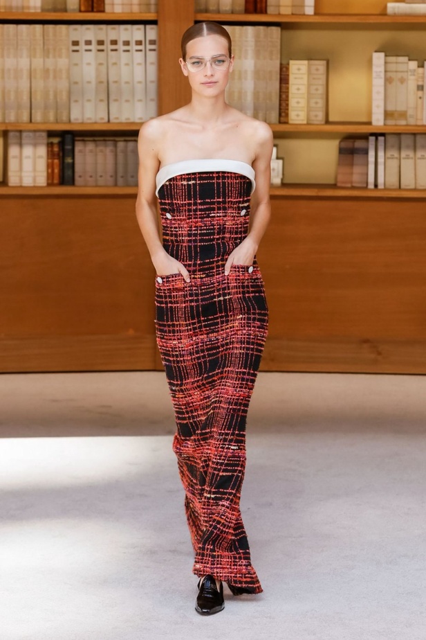  مجموعة شانيل هوت كوتور 2020 من اسبوع الموضة في باريس 2019