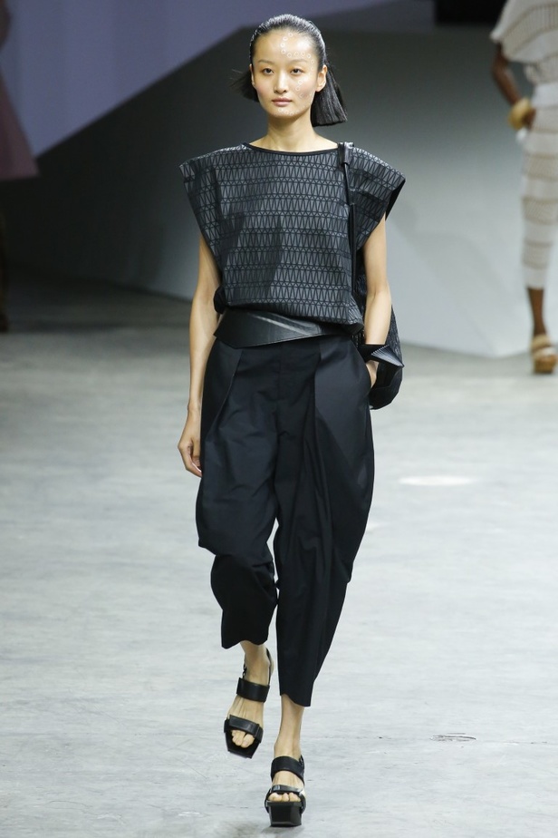 مجموعة ايسي مياكي لموسم ربيع وصيف 2017