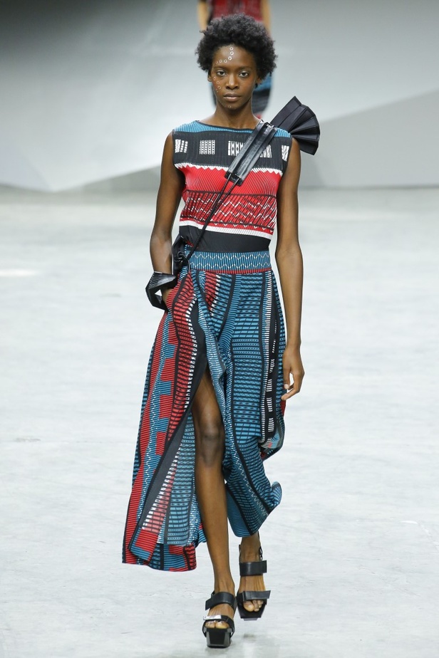 مجموعة ايسي مياكي لموسم ربيع وصيف 2017