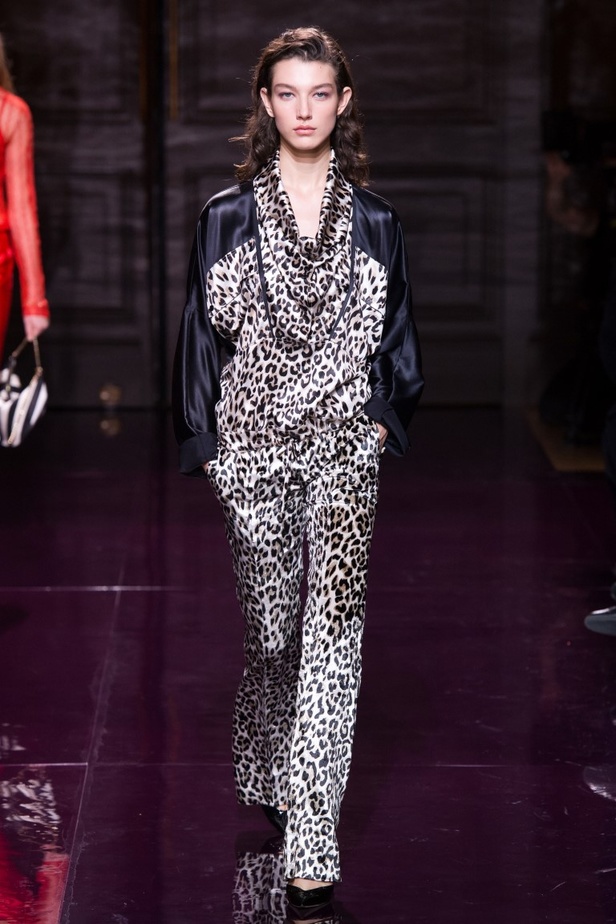 مجموعة نينا ريتشي لموسم ربيع وصيف 2017