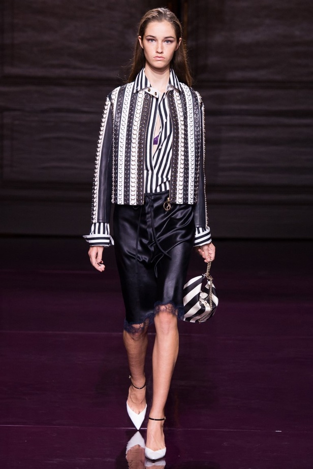 مجموعة نينا ريتشي لموسم ربيع وصيف 2017