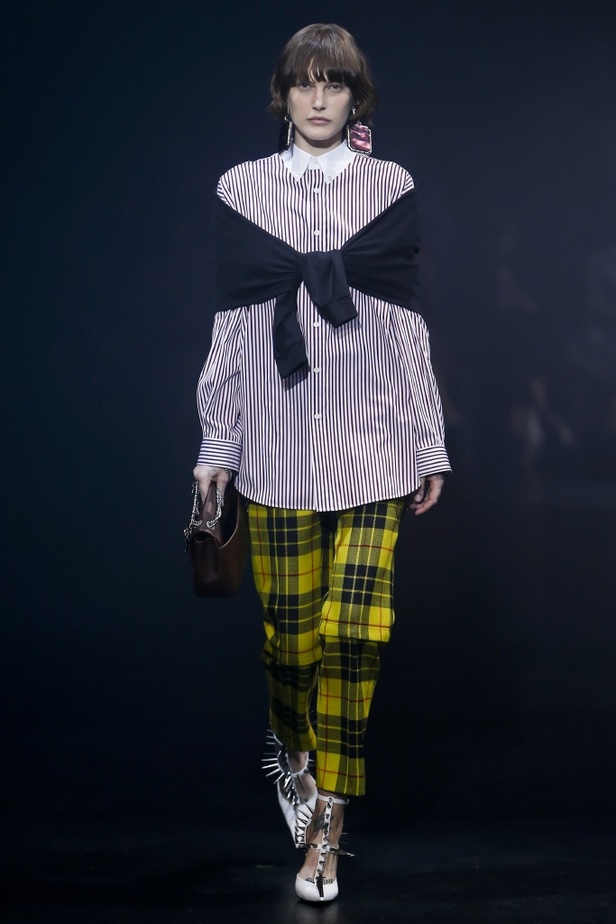 مجموعة Balenciaga لربيع وصيف 2018