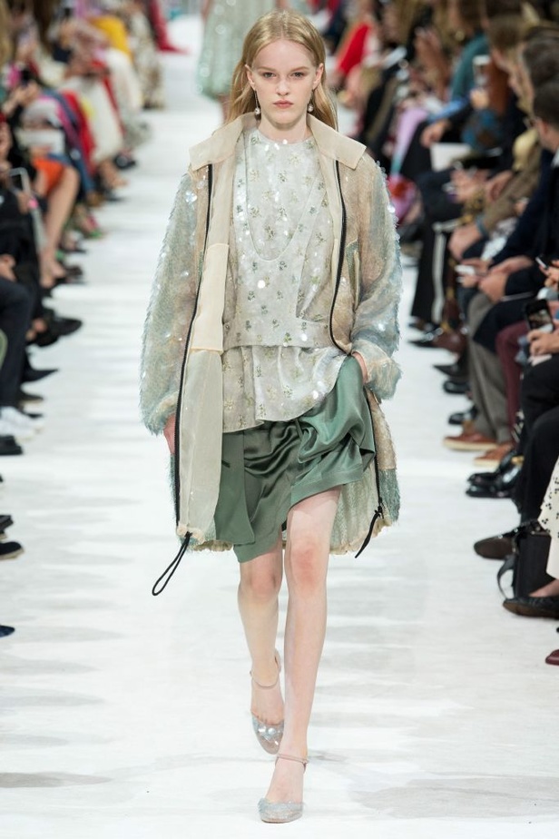 مجموعة فالنتينو لربيع و صيف 2018