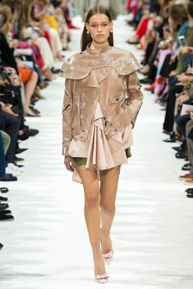 مجموعة فالنتينو لربيع و صيف 2018