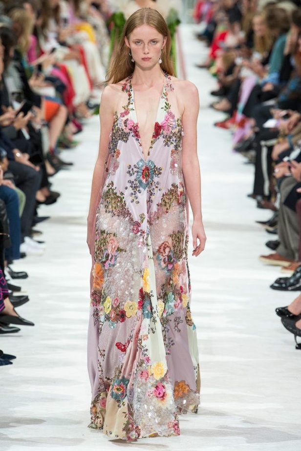 مجموعة فالنتينو لربيع و صيف 2018