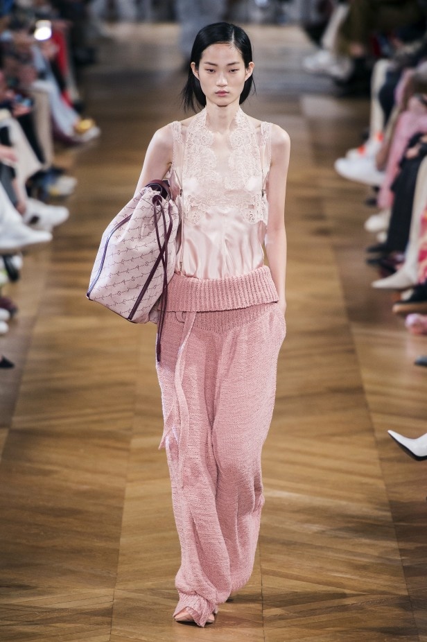 عرض  Stella McCartney لربيع وصيف 2019