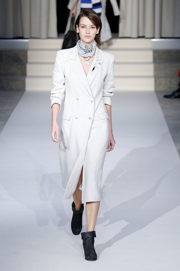 مجموعة أغنيس بي لموسم ربيع وصيف 2019