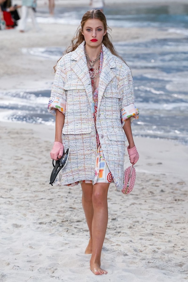 عرض أزياء "شانيل" Chanel لربيع وصيف 2019 !
