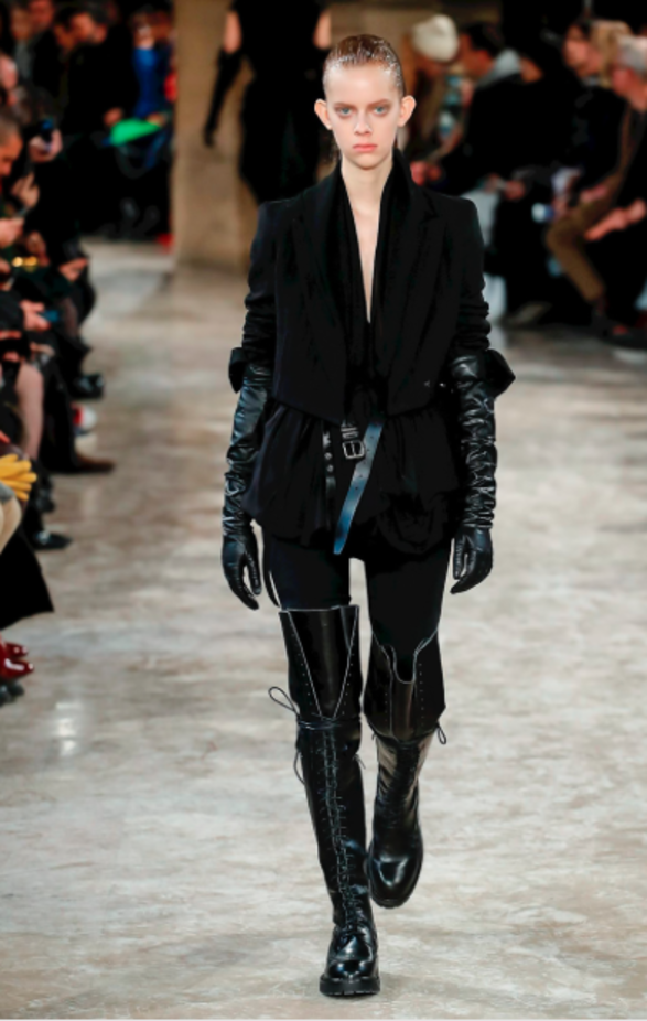 مجموعة Ann Demeulemeester لخريف وشتاء ٢٠١٨ !