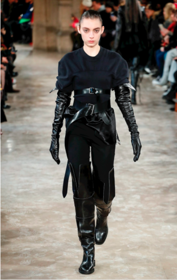 مجموعة Ann Demeulemeester لخريف وشتاء ٢٠١٨ !