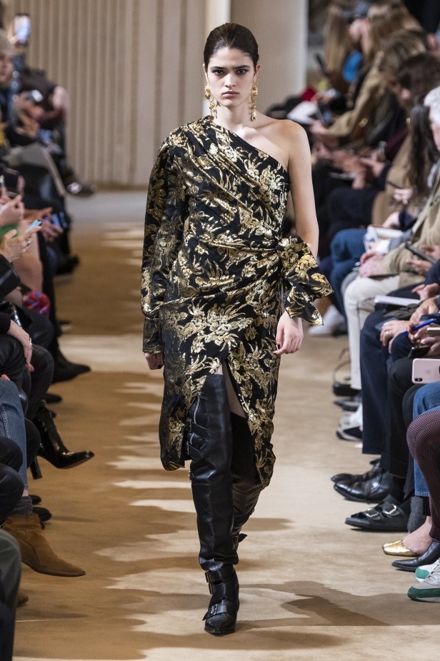 مجموعة Altuzarra لخريف وشتاء 2019