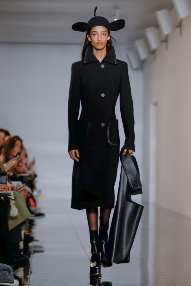 عرض أزياء ‏Loewe‏ لموسم خريف وشتاء 2019‏