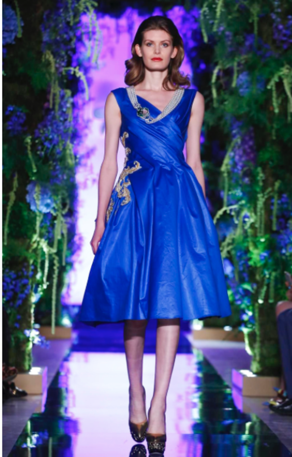 مجموعة Guo Pei للأزياء الفاخرة لخريف وشتاء ٢٠١٧/ ٢٠١٨ !