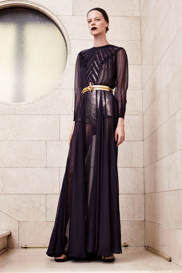 مجموعة Atelier Versace لموسم خريف 2017