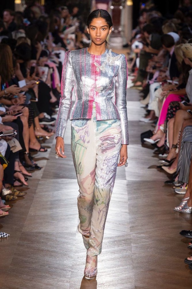 عرض أزياء Schiaparelli لخريف 2018