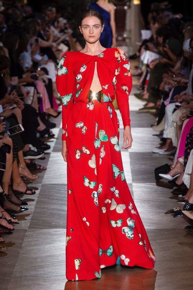 عرض أزياء Schiaparelli لخريف 2018