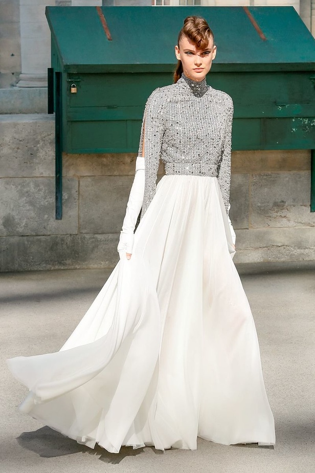 عرض Chanel لخريف وشتاء 2018 للهوت كوتور