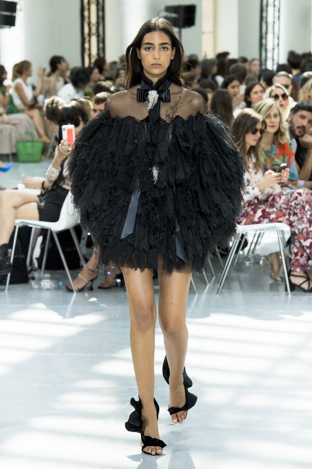 مجموعة Alexandre Vauthier للهوت كوتور لخريف 2019