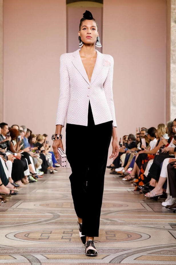 مجموعة أرماني لموسم خريف وشتاء 2019-2020