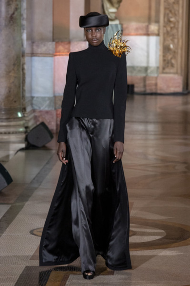 مجموعة ستيفان رولان للهوت كوتور لشتاء 2019