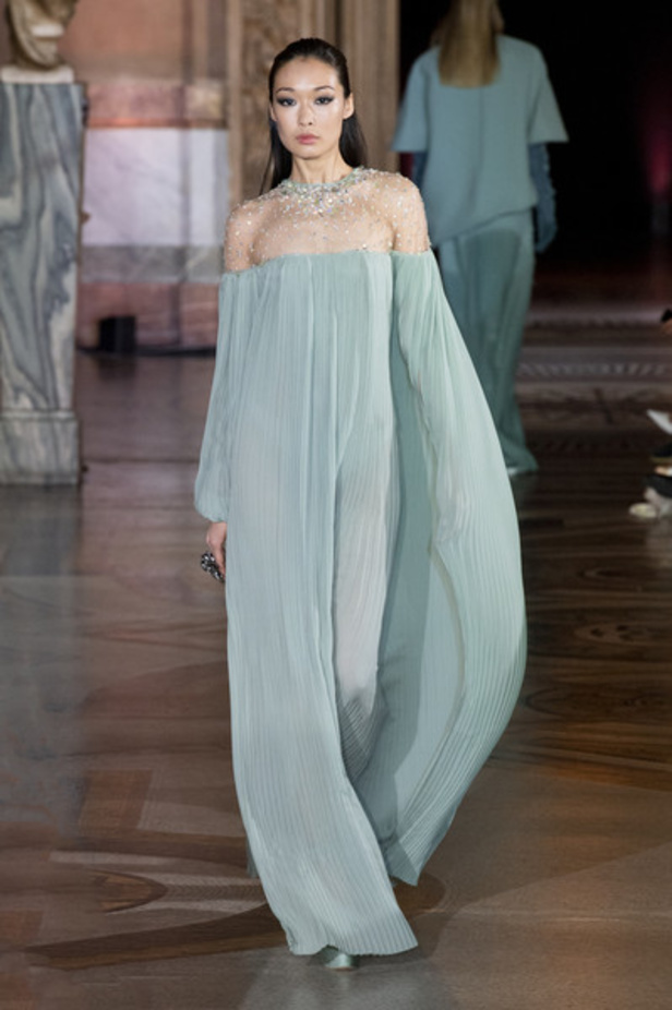 مجموعة ستيفان رولان للهوت كوتور لشتاء 2019