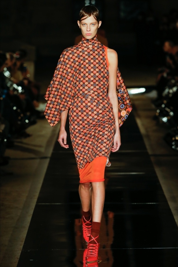 مجموعة جيفنشي لموسم ربيع وصيف 2017