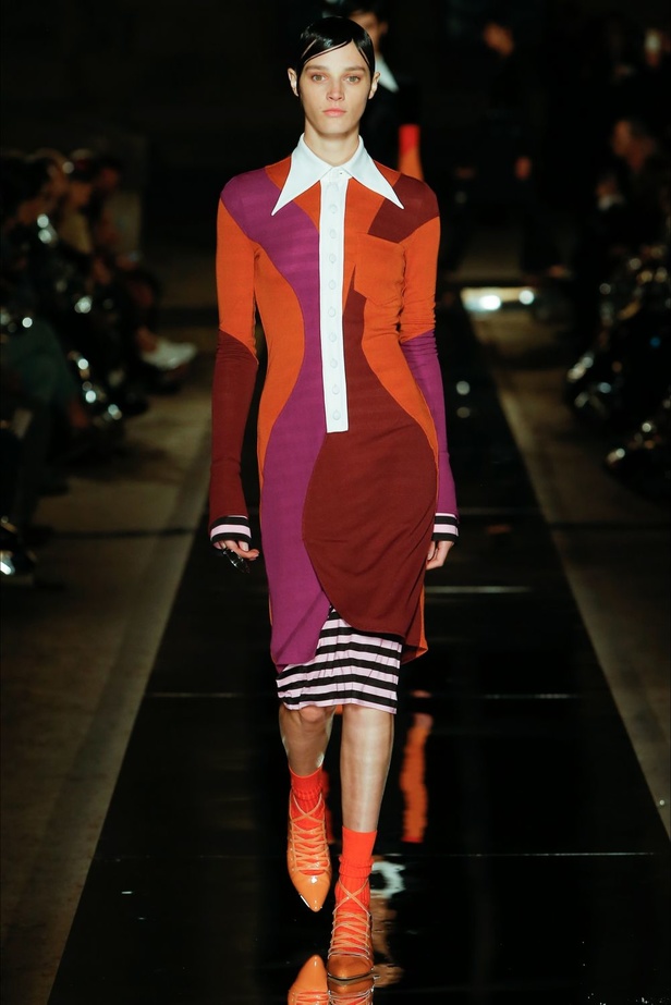 مجموعة جيفنشي لموسم ربيع وصيف 2017