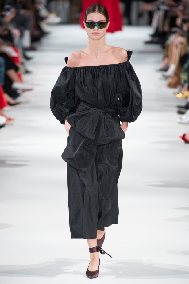 مجموعة ستيلا مكارتني لموسم ربيع وصيف 2018