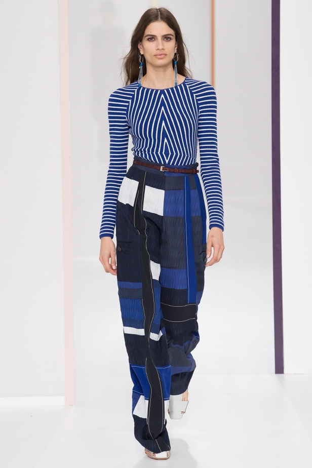 مجموعة Hermes للأزياء الجاهزة لربيع وصيف 2018 !