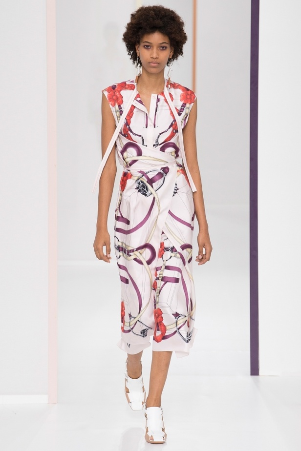 مجموعة Hermes للأزياء الجاهزة لربيع وصيف 2018 !