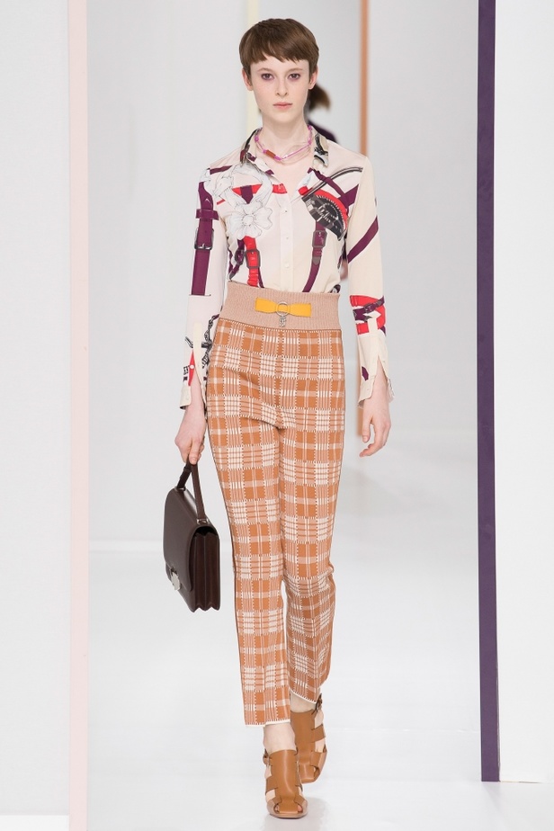 مجموعة Hermes للأزياء الجاهزة لربيع وصيف 2018 !