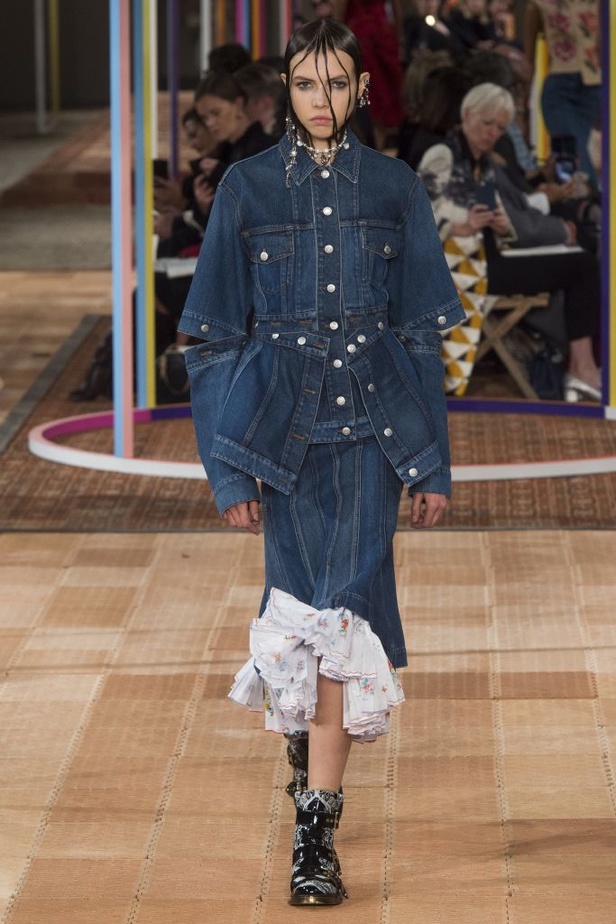 مجموعة ألكسندر ماكوين لربيع و صيف 2018