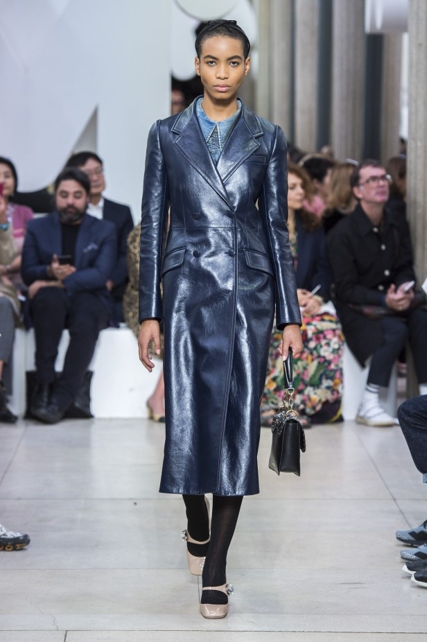 عرض Miu Miu للألبسة الجاهزة لربيع 2019