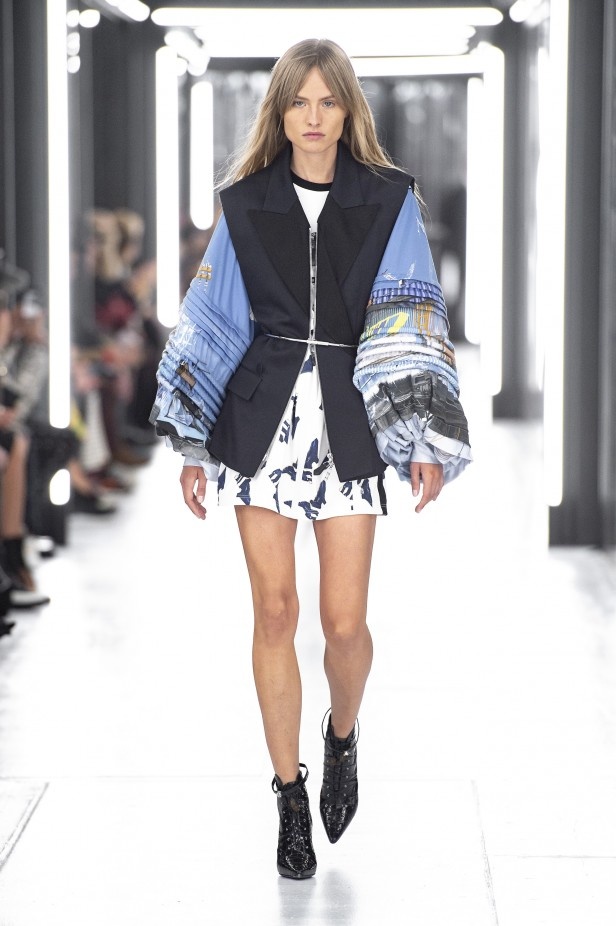 مجموعة فريدة ومميّزة من دار Louis Vuitton لربيع وصيف 2019