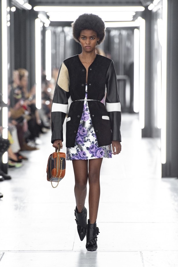 مجموعة فريدة ومميّزة من دار Louis Vuitton لربيع وصيف 2019