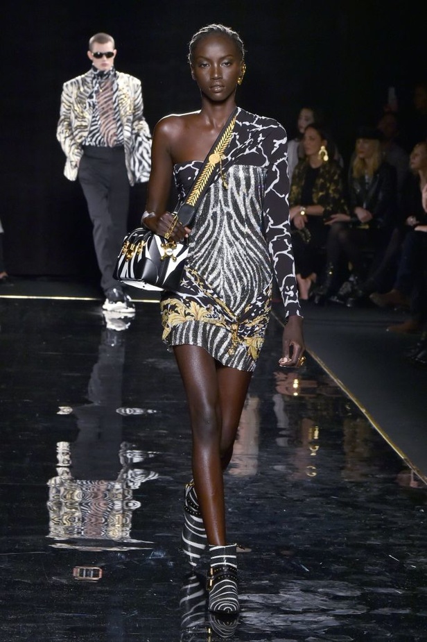 مجموعة فيرساتشي لما قبل خريف 2019