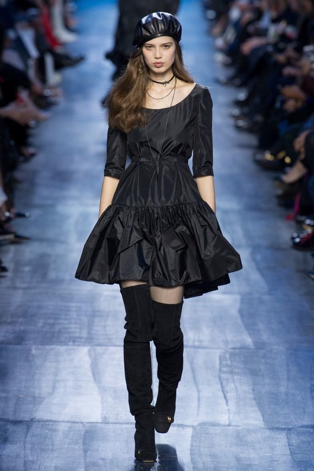 مجموعة كريستيان ديور للألبسة الجاهزة لخريف و شتاء 2017