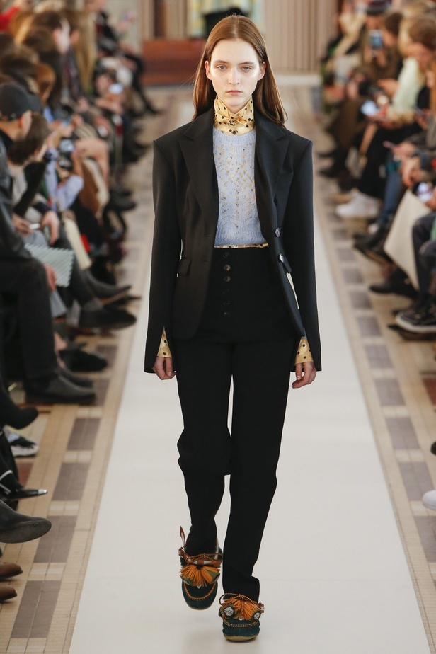 مجموعة Carven لخريف 2018