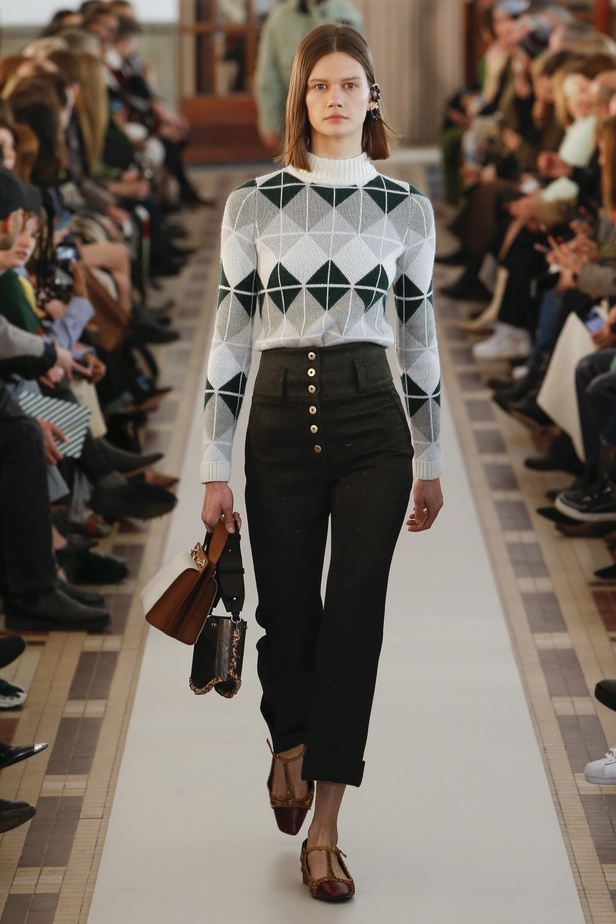 مجموعة Carven لخريف 2018