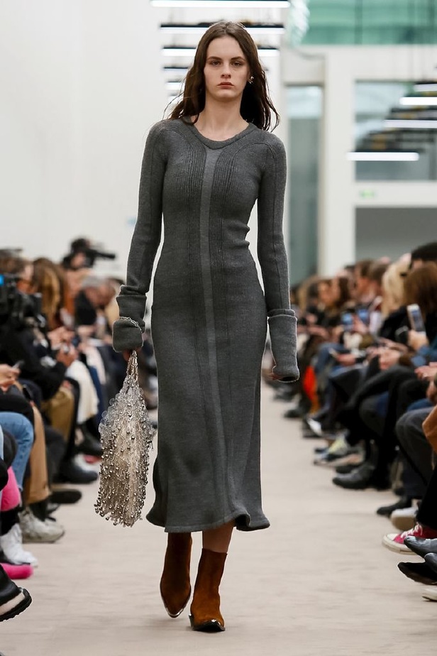 عرض ازياء باكو رابان لخريف وشتاء 2018