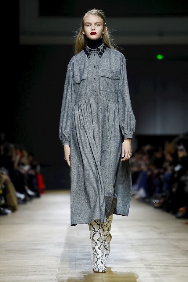 عرض ازياء روشاس لخريف وشتاء 2018